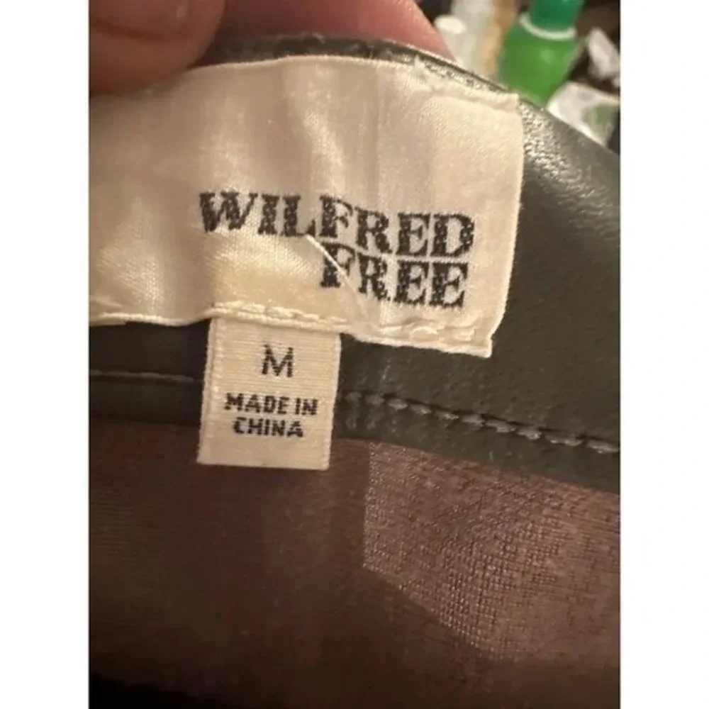 Wilfred free mini